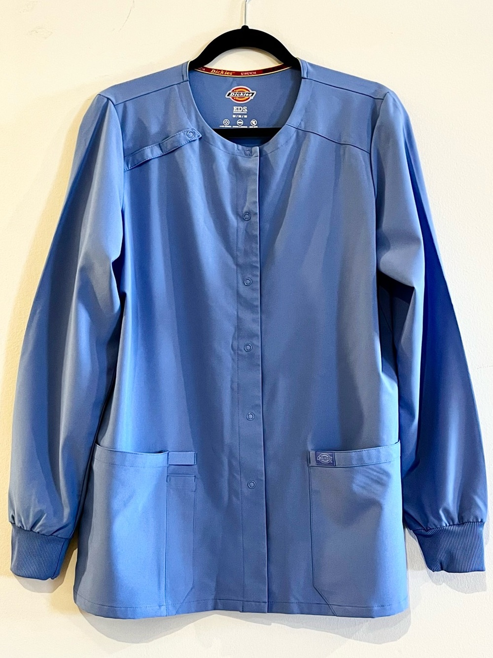 Dickies Women's Stretch Nursing Scrubs Utility Jacket Light Blue Medium
